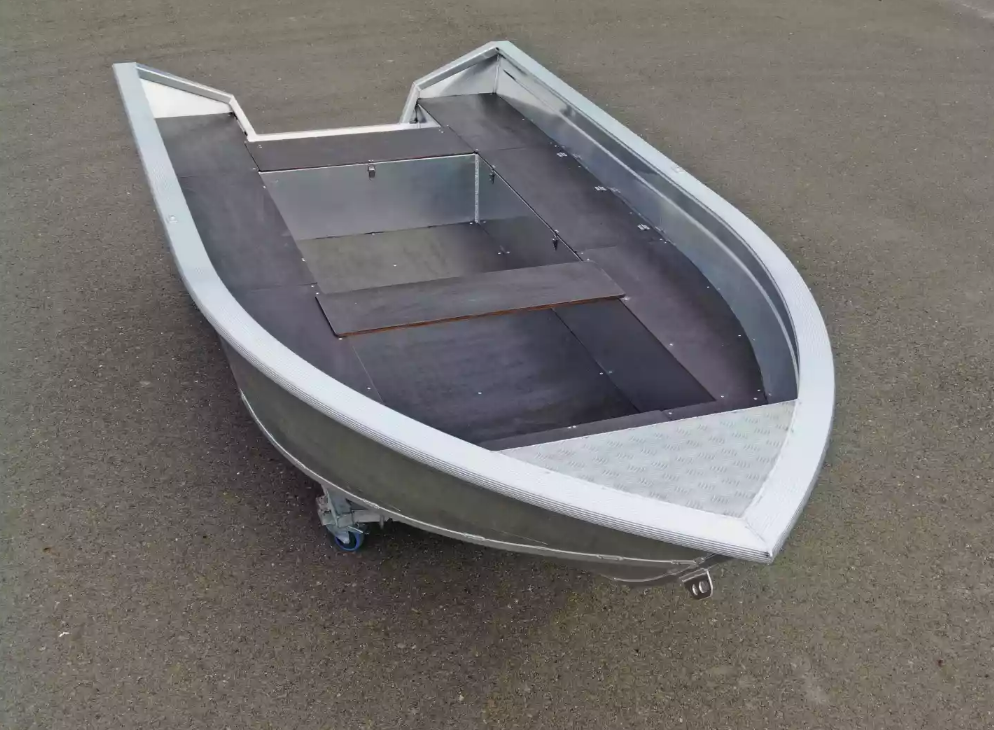 Алюминиевая лодка  Неман-420 в Тамбове