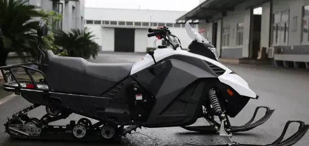 Снегоход ULAR 220 в Тамбове