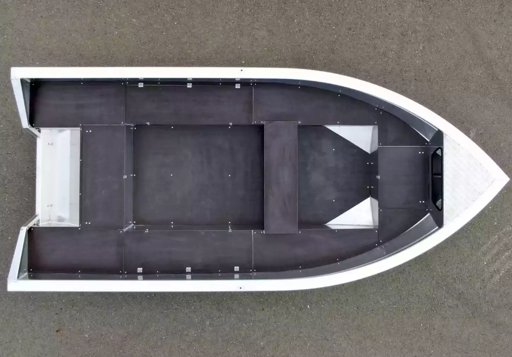 Алюминиевая лодка  Неман-420 в Тамбове