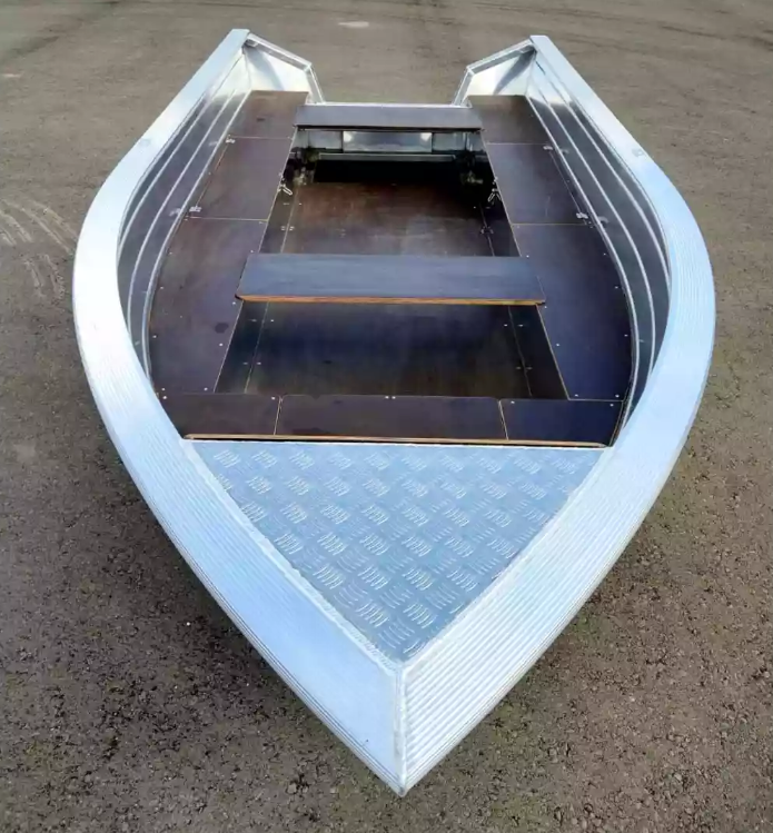 Алюминиевая лодка Неман-400 в Тамбове