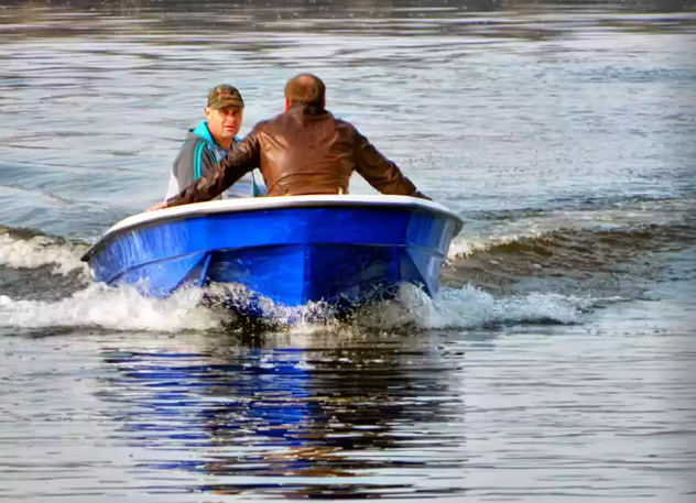 Стеклопластиковая лодка Wyatboat 430 тримаран в Тамбове
