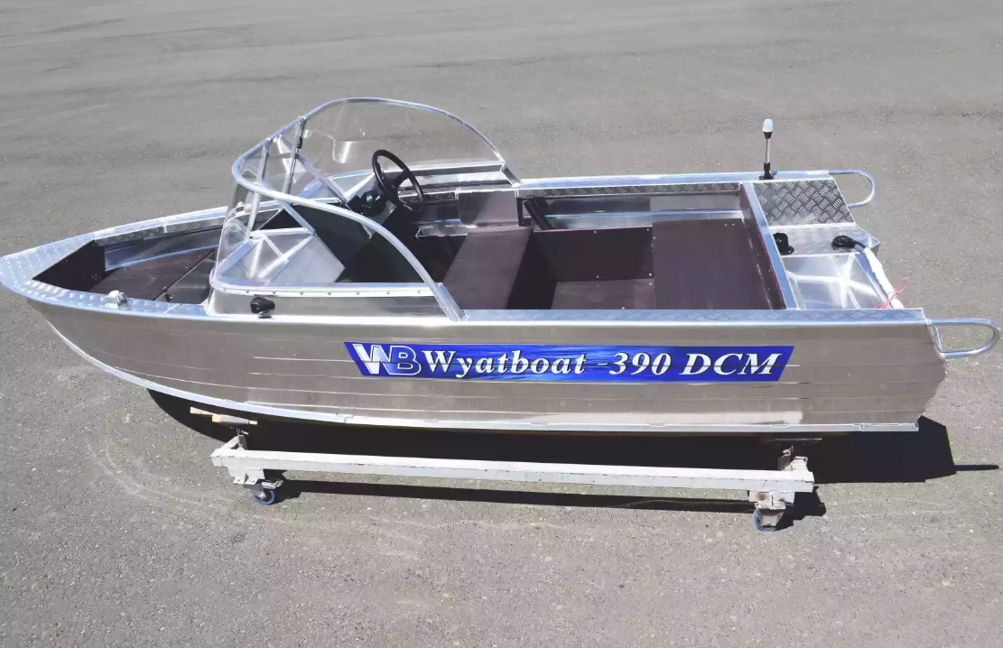 Алюминиевая лодка Wyatboat-390 DCM в Тамбове