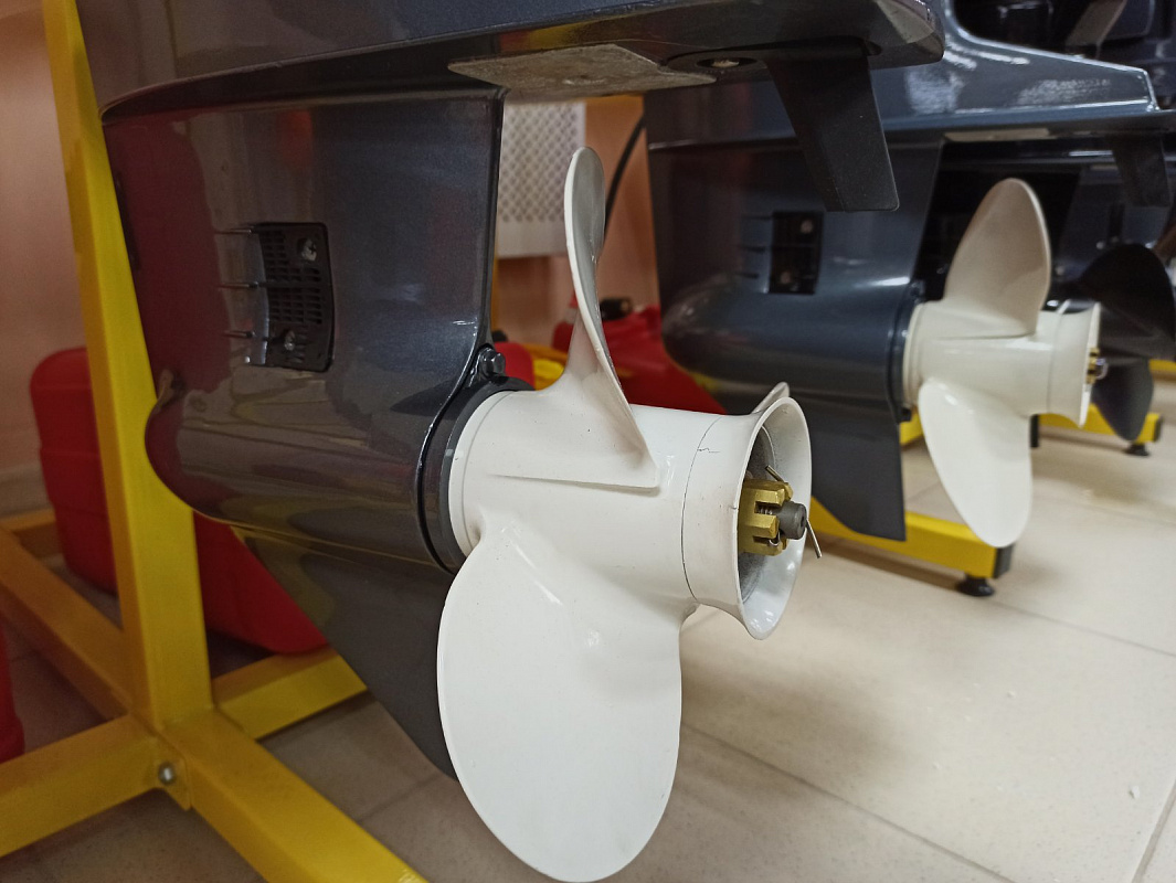 Лодочный мотор BREEZE T30S (2х тактный) в Тамбове