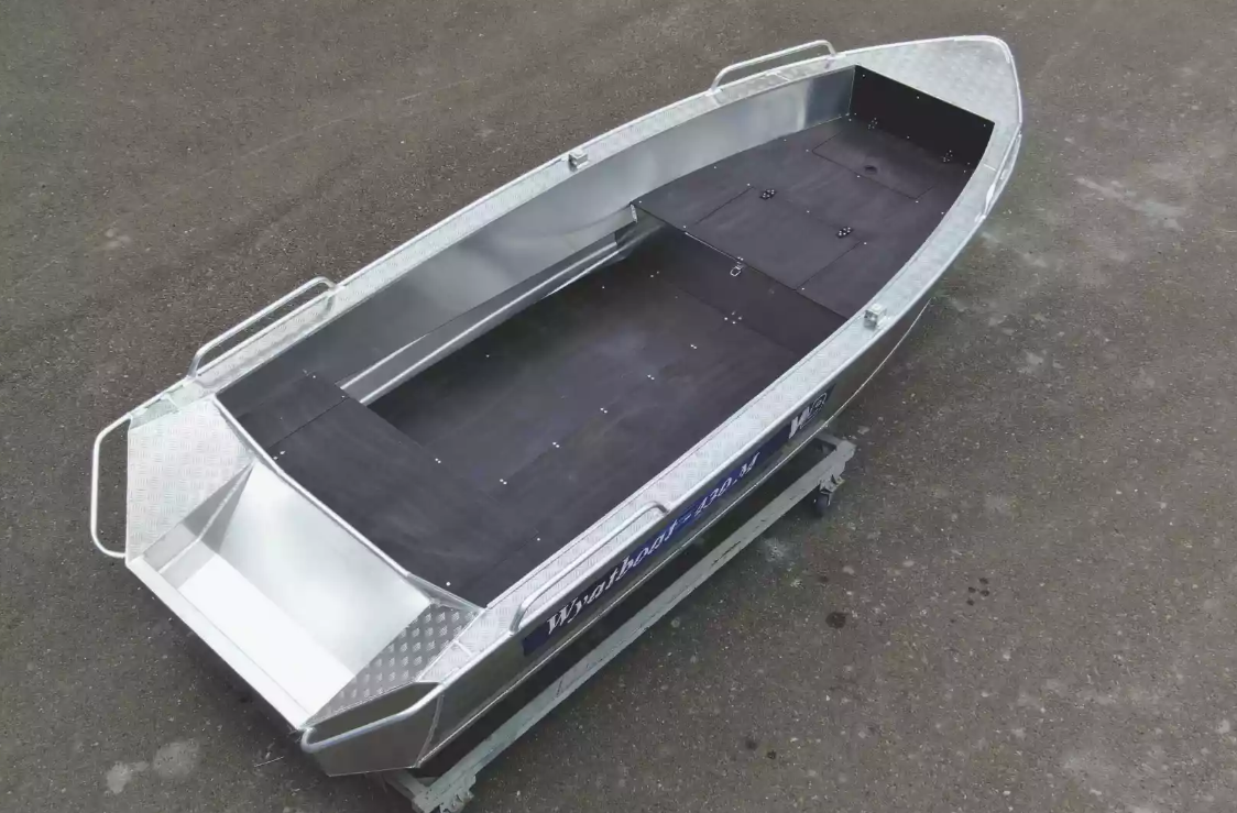 Алюминиевая лодка  Wyatboat-430М FISH в Тамбове