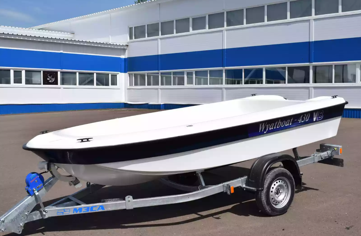Стеклопластиковая лодка Wyatboat 430 тримаран в Тамбове