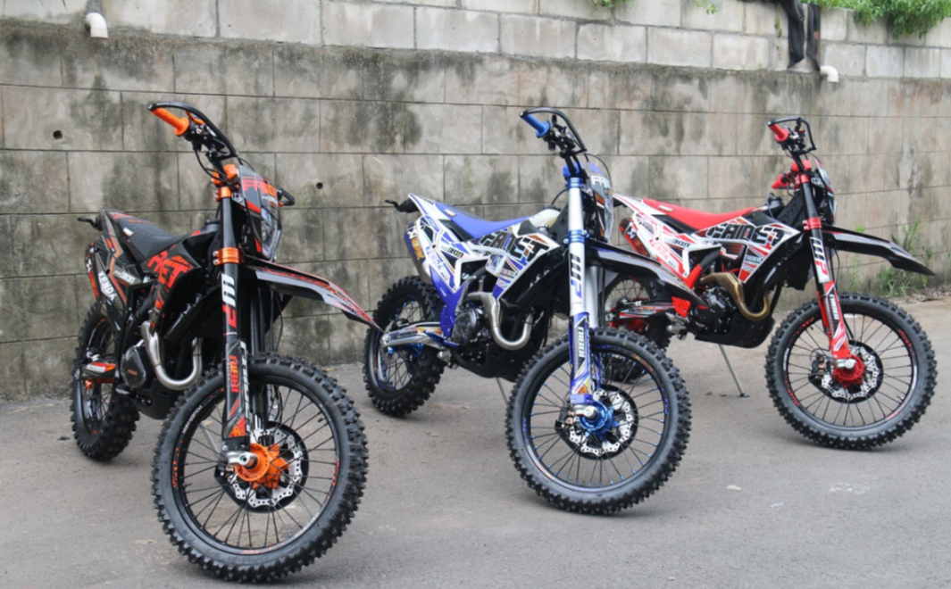 Кроссовый мотоцикл FAIDET NC300S ULTRA WP в Тамбове