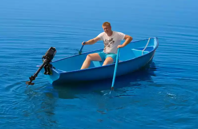 Стеклопластиковая лодка Омуль в Тамбове