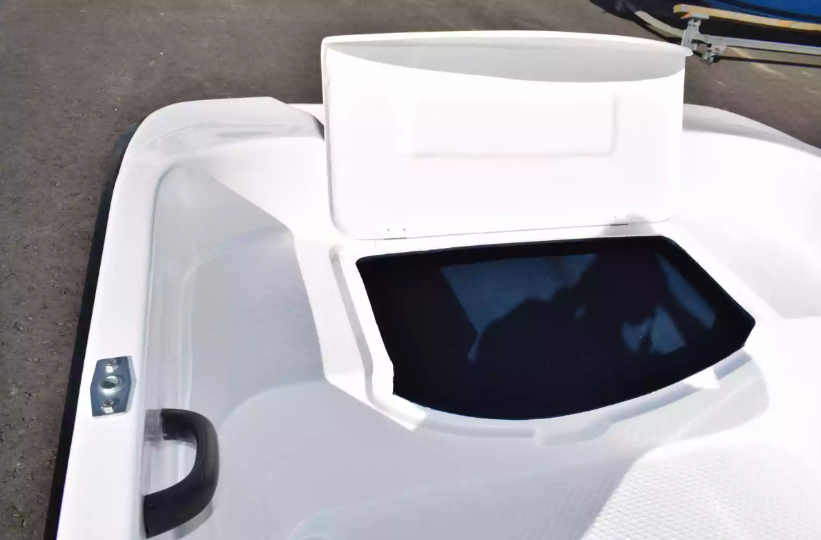 Стеклопластиковая лодка Пингвин (тримаран) в Тамбове