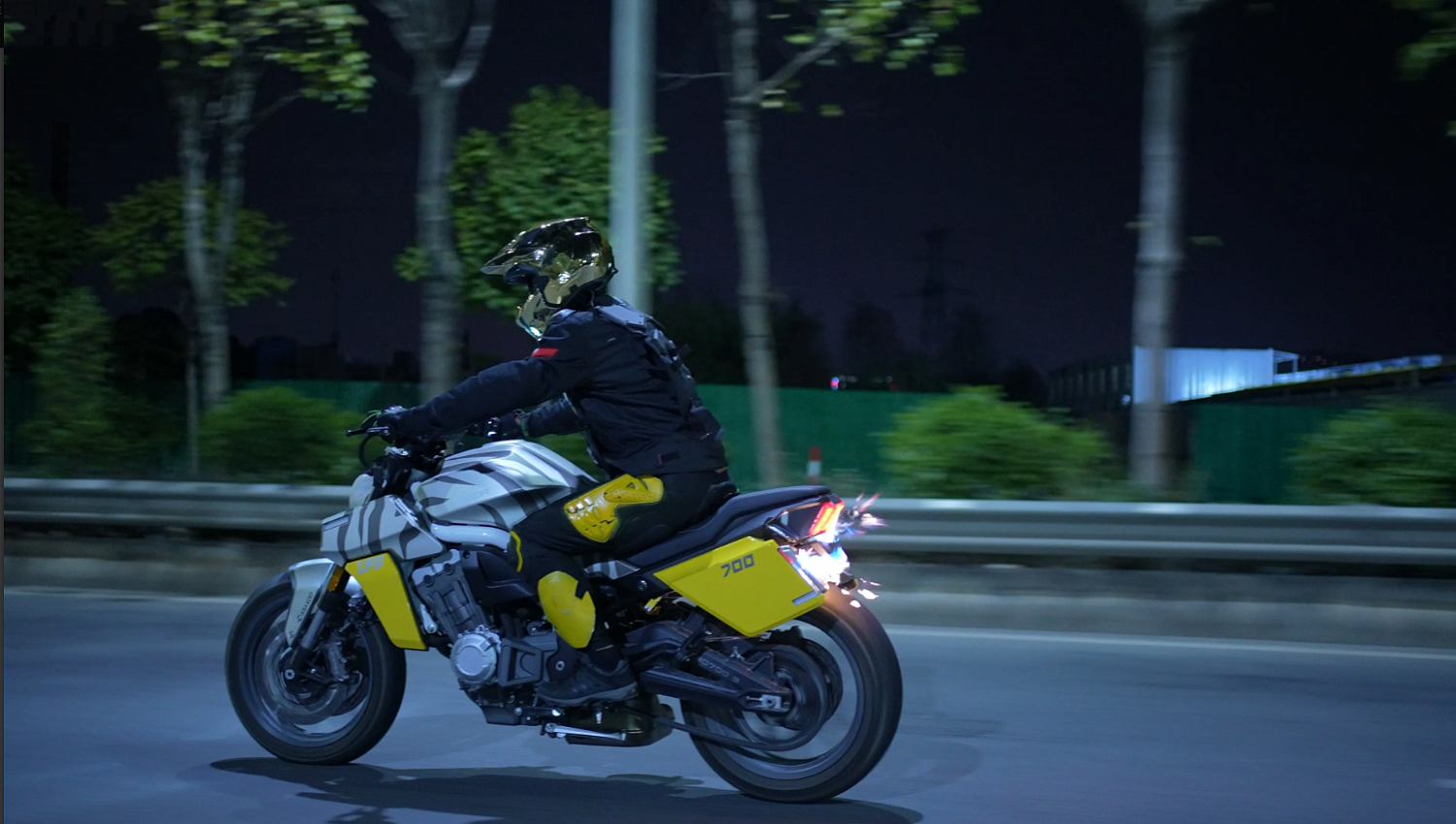 Мотоцикл Benda LFS 700 в Тамбове